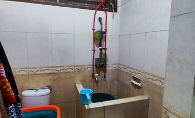 Rumah Bagus Tanah Luas Dekat Pintu Toll di Jatiwaringin Kota Bekasi