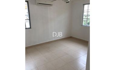 Venta de casa en Altos de Panamá $450.000