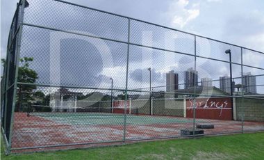 Venta de casa en Altos de Panamá $450.000