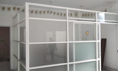 Ruko 2 lantai strategis Jogja Jl.Menteri Supeno Ltanah 142 m² LB 125 m