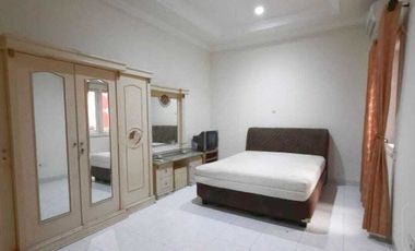 Jual / Sewa Rumah Tenggilis Utara 2 Lantai Surabaya Dekat Kampus