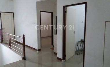 Rumah 2 Lantai Siap Huni Area Tanjung Bunga