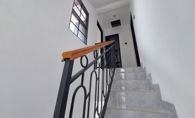 Rumah Klasik Eropa 2 Lantai View Gunung Cicilan 4 Jutaan di Bogor Kota