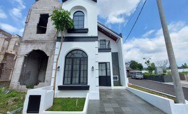 Rumah Klasik Eropa 2 Lantai View Gunung Cicilan 4 Jutaan di Bogor Kota