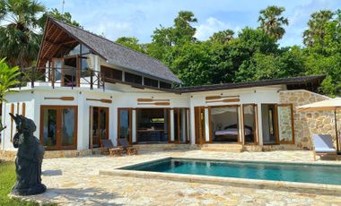 Freehold Wonderful Beachfront Villa Rote Ndao NTT