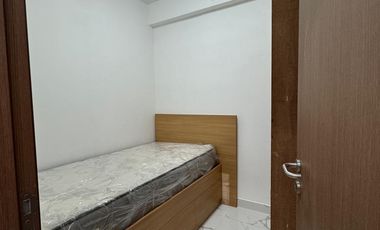 DISEWA APARTEMEN PODOMORO GOLF VIEW TIPE 2BR FULL FURNISHED BU 40JT.