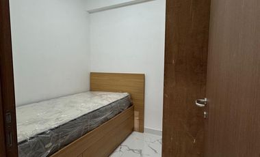 DISEWA APARTEMEN PODOMORO GOLF VIEW TIPE 2BR FULL FURNISHED BU 40JT.