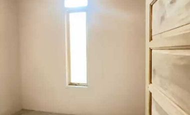 Rumah subsidi sktr 350m dari poros Barombong