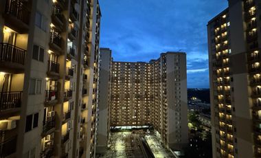 DISEWA APARTEMEN PODOMORO GOLF VIEW TIPE 2BR FULL FURNISHED BU 40JT.