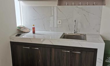 Disewakan rumah 2 lantai Cendana Icon