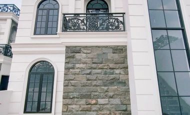 RUMAH 6 MENIT LRT HARJAMUKTI