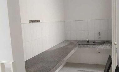 Disewakan murah rumah di royal residence