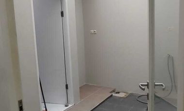 Disewakan murah rumah di royal residence