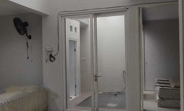 Disewakan murah rumah di royal residence