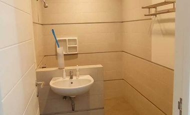 Disewakan murah rumah di royal residence