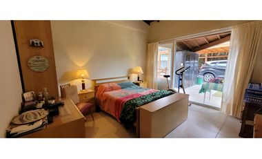 Vendo Casa en la costa, tomo depto en permuta..!!! CABA..!!!