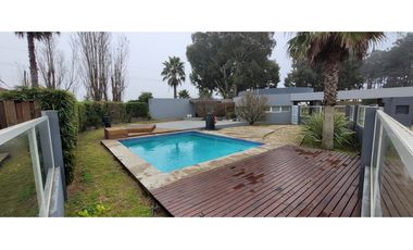 Vendo Casa en la costa, tomo depto en permuta..!!! CABA..!!!