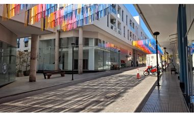 ALQUILER LOCAL, PASEO QUATTRO