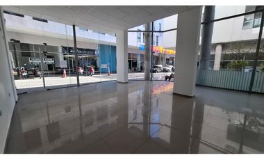 ALQUILER LOCAL, PASEO QUATTRO