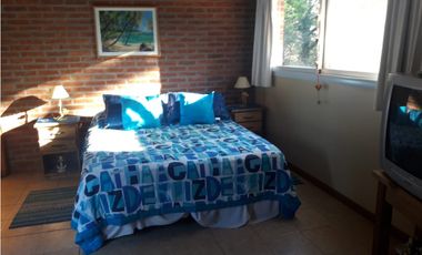 HERMOSA CASA EN CARILO (ACEPTA PERMUTA EN PARTE DE PAGO)