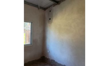 Casita junto al algarrobo! Aires de Colonia!
