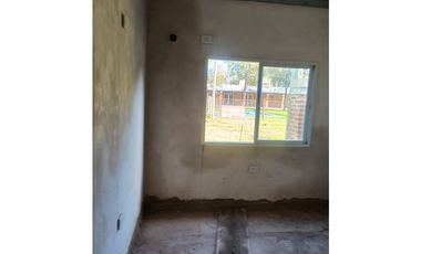 Casita junto al algarrobo! Aires de Colonia!