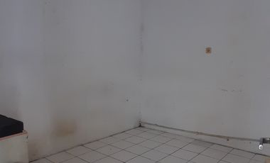 Ruko 4 lantai area perdagangan dan pasar petojo