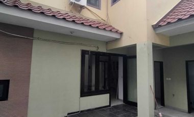 2-STOREY READY-TO-MOVE-IN HOUSE CENTRAL PARK A. YANI