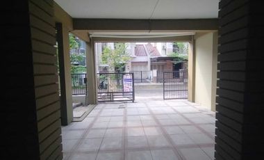 2-STOREY READY-TO-MOVE-IN HOUSE CENTRAL PARK A. YANI