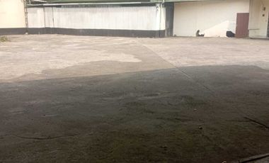 Di sewakan Gudang Peta barat + Halaman luas