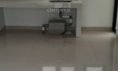 Rumah Baru Lokasi Strategis Di Sumarecon Crown Gading Bekasi