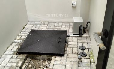 Rumah Baru Lokasi Strategis Di Sumarecon Crown Gading Bekasi