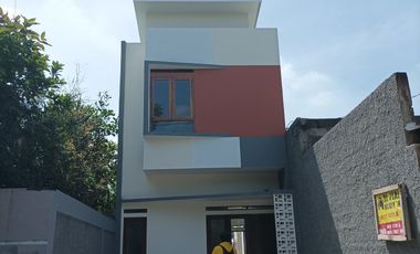 RUMAH DUA LANTAI PAKAI SUMUR BOR, cuma 630 jt