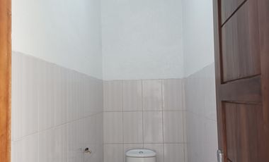 RUMAH DUA LANTAI PAKAI SUMUR BOR, cuma 630 jt