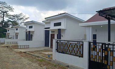 HUNIAN EKSKLUSIF DENGAN DP RINGAN FREE SEMUA BIAYA2