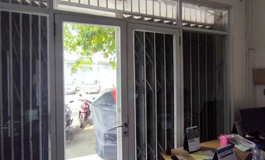 Pergudangan Era prima daanmogot batu ceper