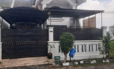 Rumah disewakan