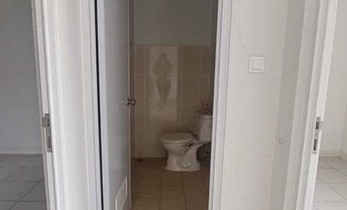 Disewa rumah bangunan baru siaphuni di Srimaya Residence