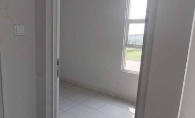 Disewa rumah bangunan baru siaphuni di Srimaya Residence