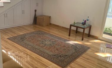 BU TURUN HARGA - Dijual Rumah Jogja 2 Lantai, Dekat Kampus UII Jalan Kaliurang,  ; Halaman Luas 4 mobil parkir