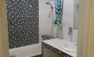 Disewakan Rumah Fullypurnish kamar tidur 4+1 plus ada bathup