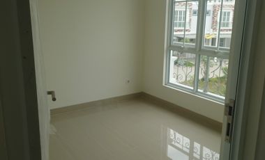 Disewakan Rumah monaco 2 kamar tidur plus sudah ada canopy