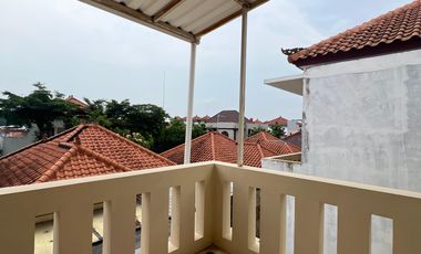 Rumah Hook 2 Lantai Mewah di Beranda Bali BSB City – Dekat UNIKA, Mall