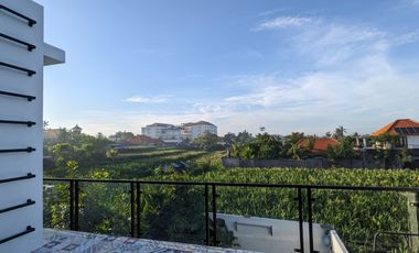 Villa Mewah Minimalis View Sawah di Pantai Saba Gianyar