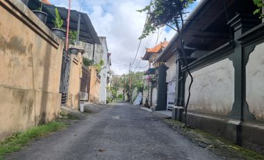 Rumah MURAH di Akasia Dkt Kampus WARMADEWA Hayam Wuruk Renon Sanur