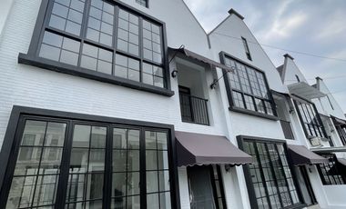 Ready Stock Rumah Mewah 2 Lantai Klasik Eropa Murah di Bogor Kota