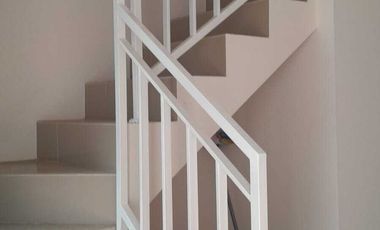 Rumah dijual 2 Lantai Modern di Johar Baru Jakarta pusat lokasi strategis harga terjangkau