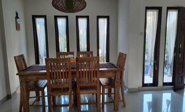 Tanah Bonus 2 Unit Bangunan Lokasi Elite Nusa Dua