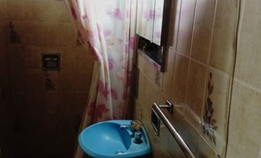 Casa en alquiler en Castelar Sur