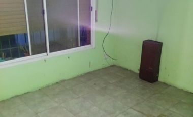 Casa en alquiler en Castelar Sur